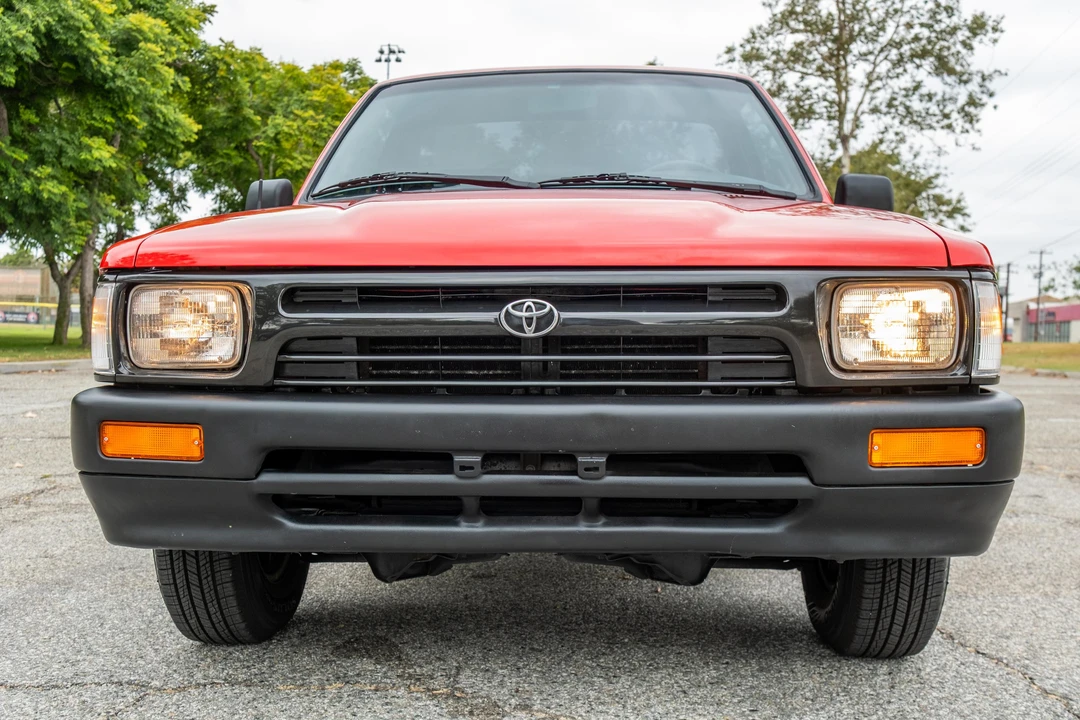 1992 Toyota Hilux 5th Gen - Image 6 of 31