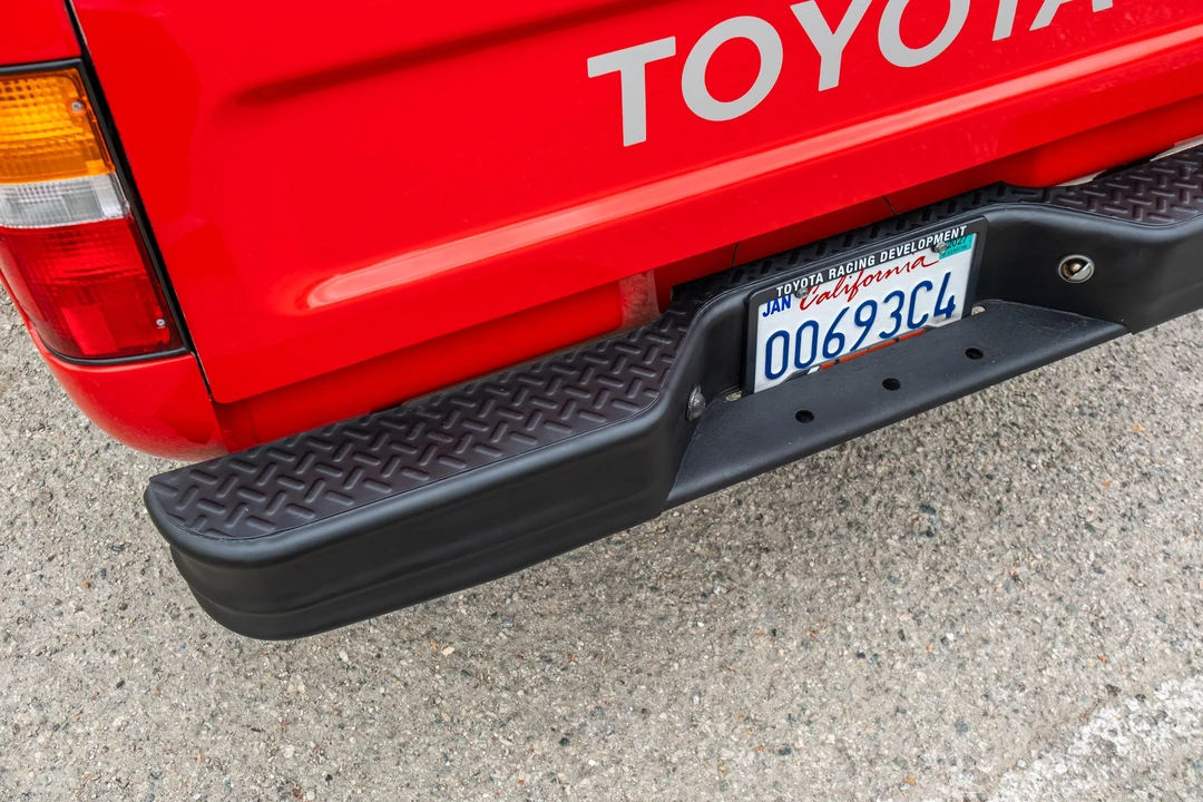 1992 Toyota Hilux 5th Gen - Image 31 of 31