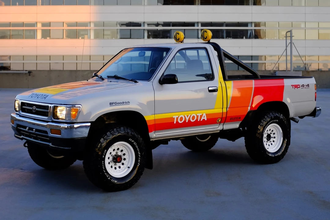 1992 Toyota Hilux 5th Gen - Image 3 of 31