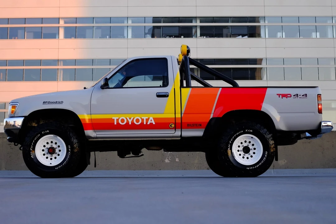 1992 Toyota Hilux 5th Gen - Image 26 of 31