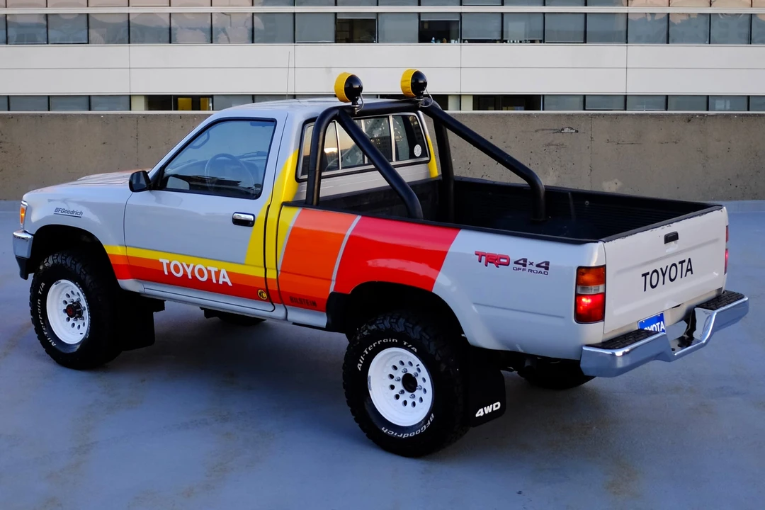 1992 Toyota Hilux 5th Gen - Image 21 of 31