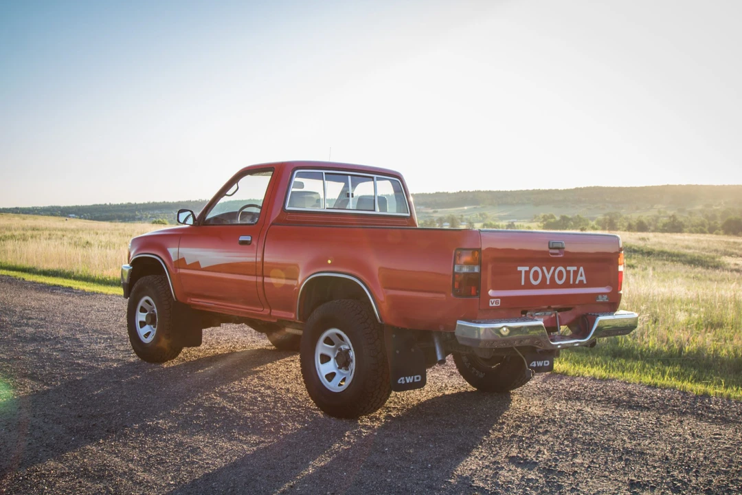1992 Toyota Hilux 5th Gen - Image 18 of 31