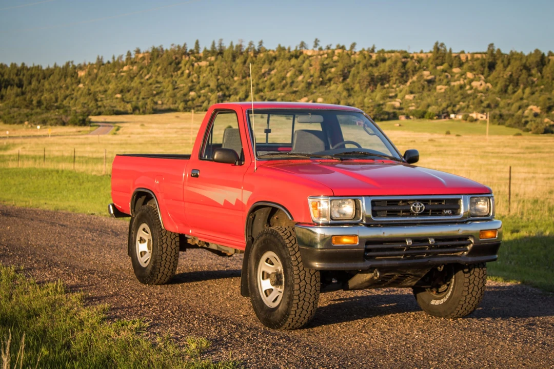 1992 Toyota Hilux 5th Gen - Image 22 of 31