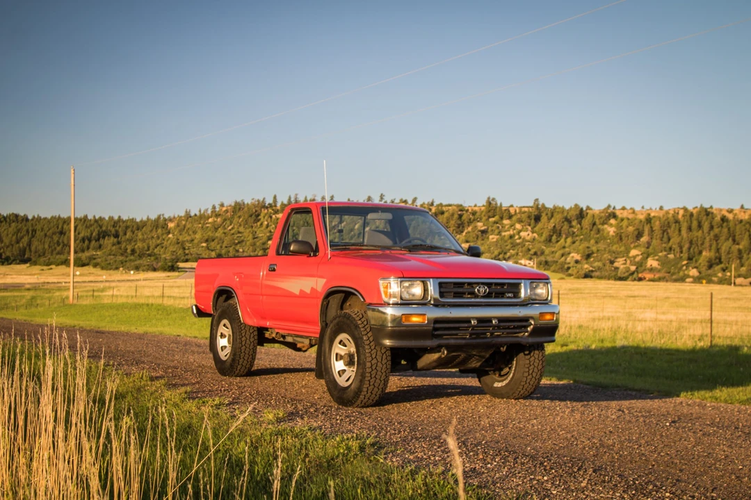 1992 Toyota Hilux 5th Gen - Image 24 of 31