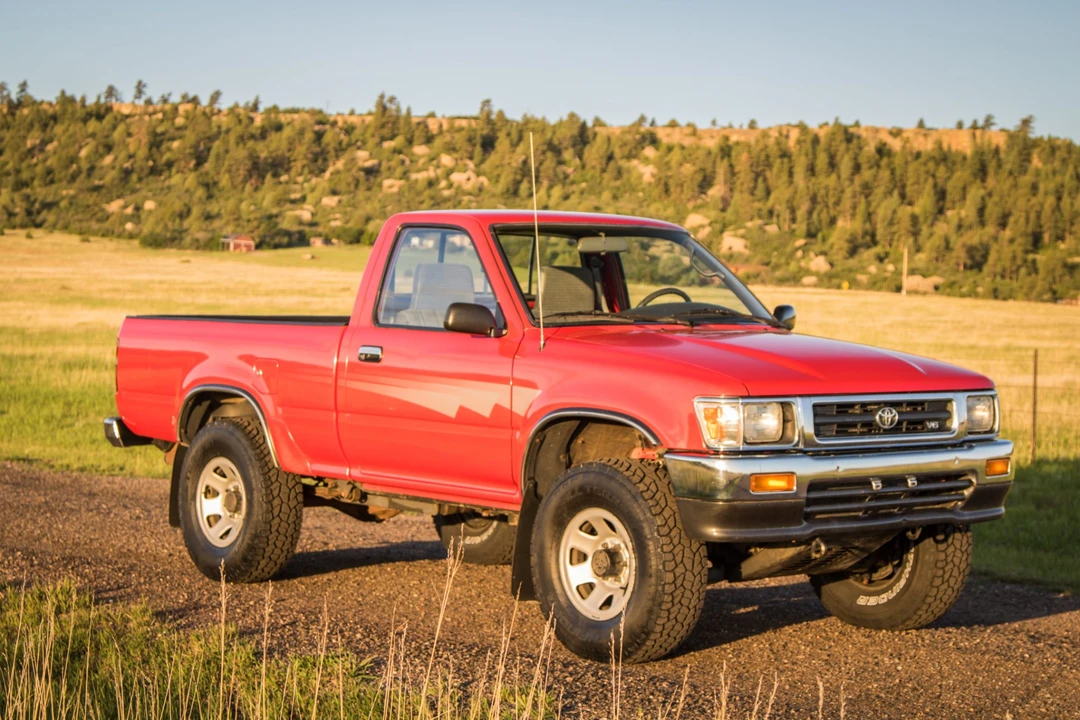 1992 Toyota Hilux 5th Gen - Image 28 of 31