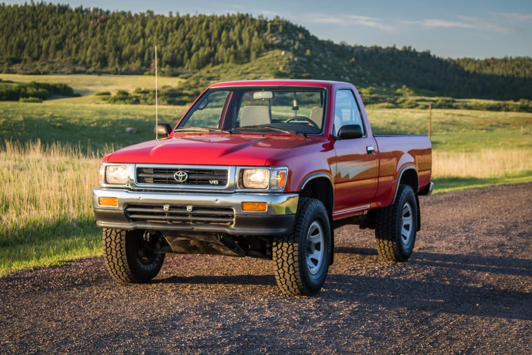 1992 Toyota Hilux 5th Gen - Image 6 of 31
