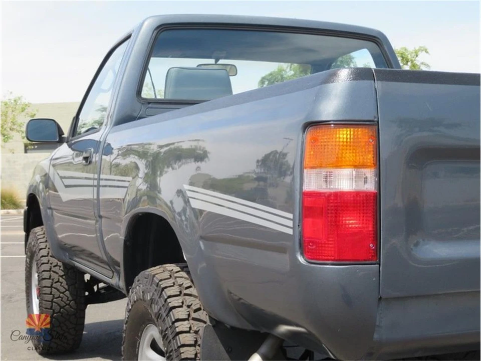 1992 Toyota Hilux 5th Gen - Image 25 of 31