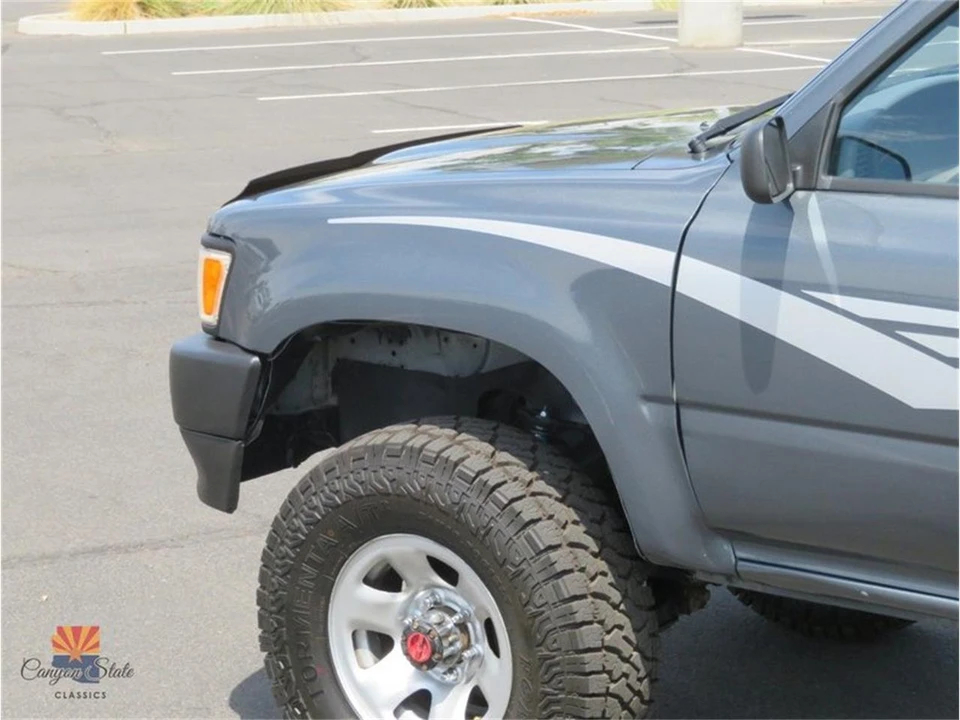 1992 Toyota Hilux 5th Gen - Image 13 of 31