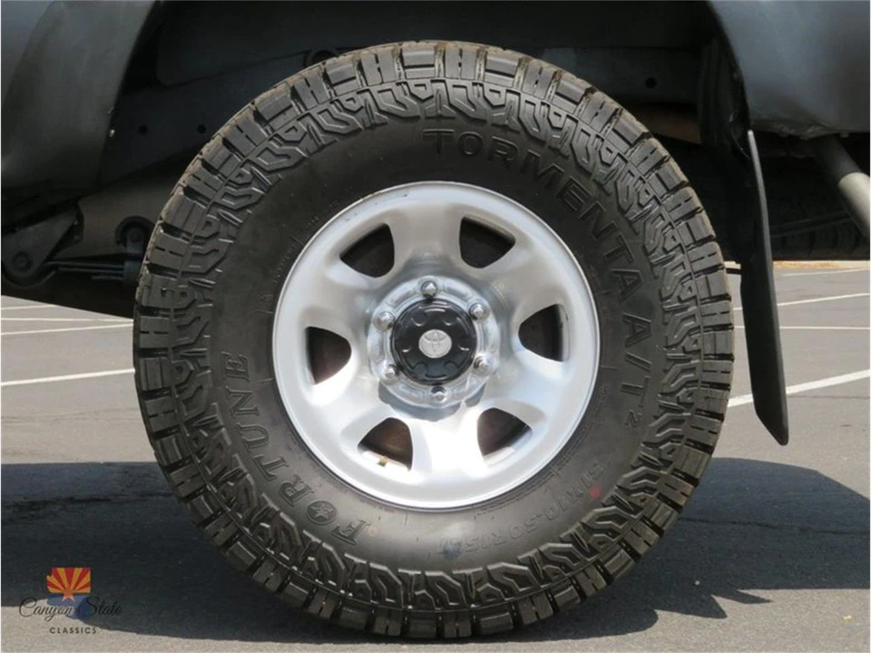 1992 Toyota Hilux 5th Gen - Image 21 of 31