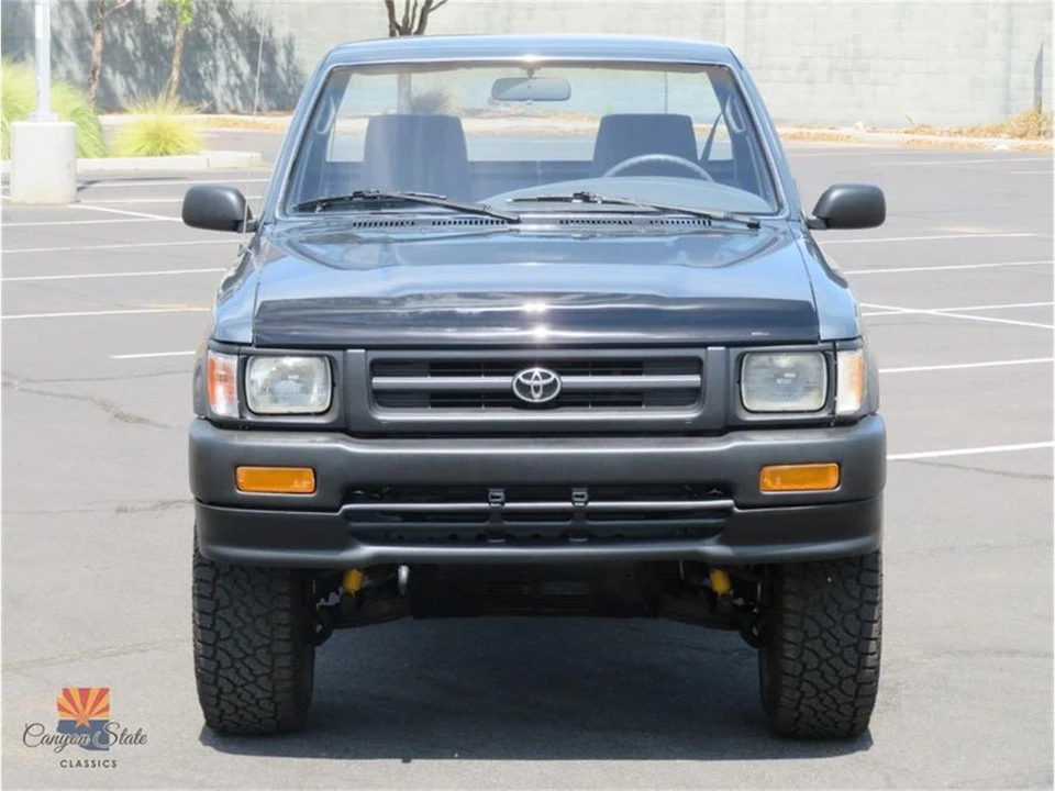 1992 Toyota Hilux 5th Gen - Image 31 of 31