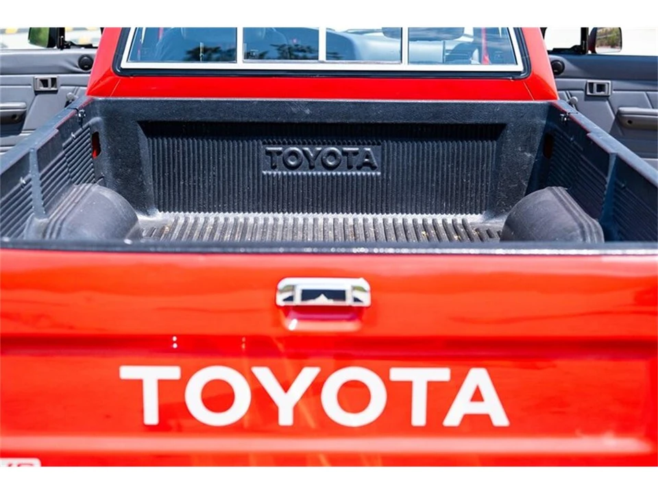 1992 Toyota Hilux 5th Gen - Image 27 of 31