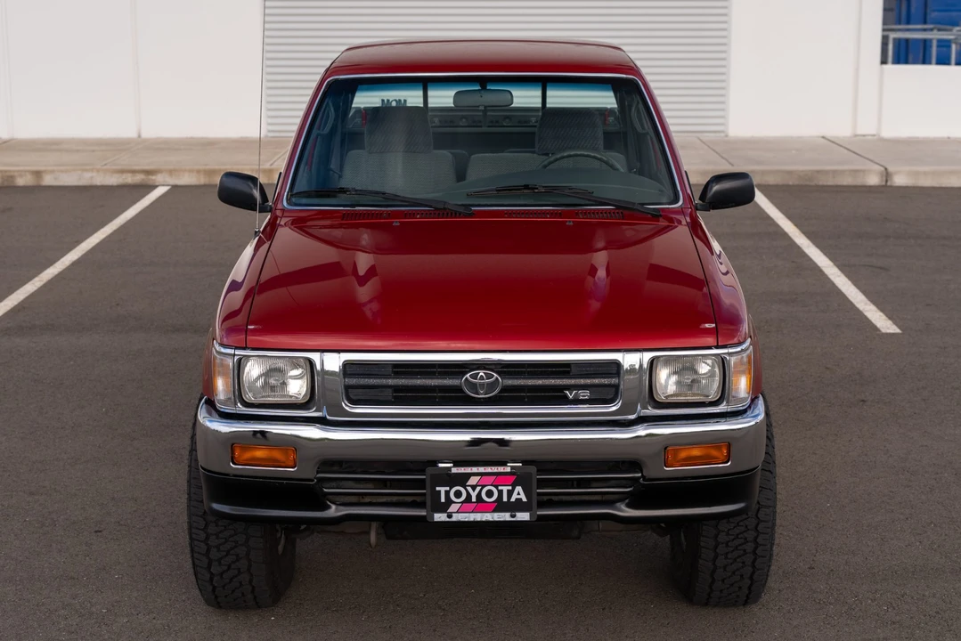 1992 Toyota Hilux 5th Gen - Image 6 of 31