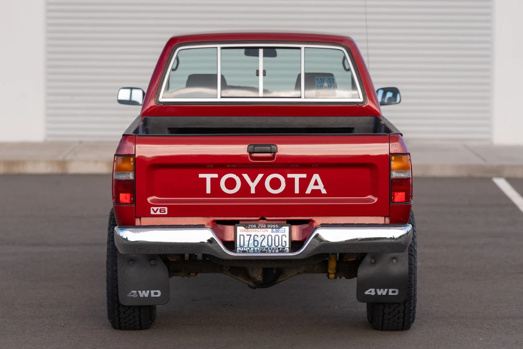 1992 Toyota Hilux 5th Gen - Image 31 of 31