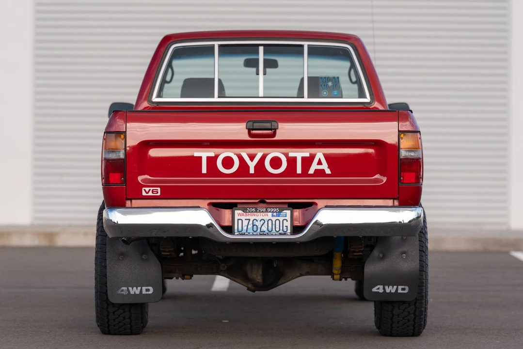1992 Toyota Hilux 5th Gen - Image 30 of 31