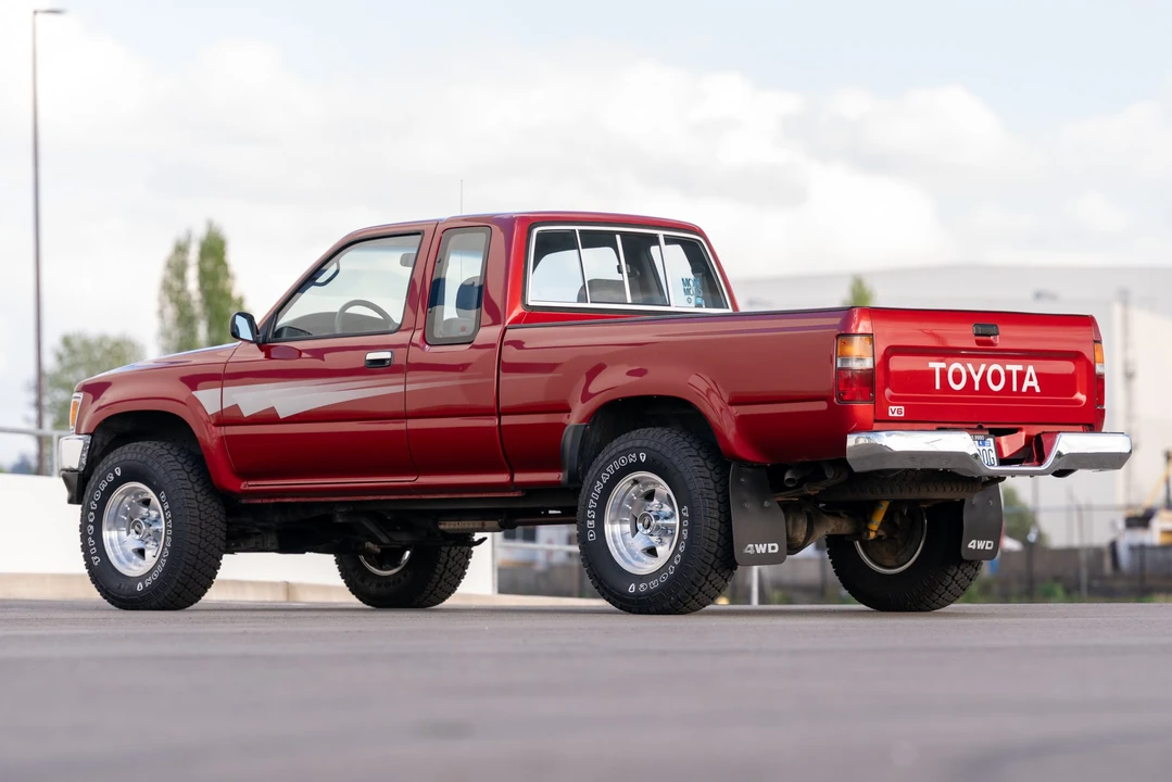 1992 Toyota Hilux 5th Gen - Image 23 of 31