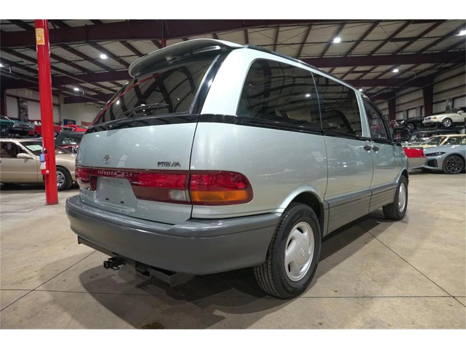 1992 Toyota Previa/Estima 1st Gen - Image 8 of 31