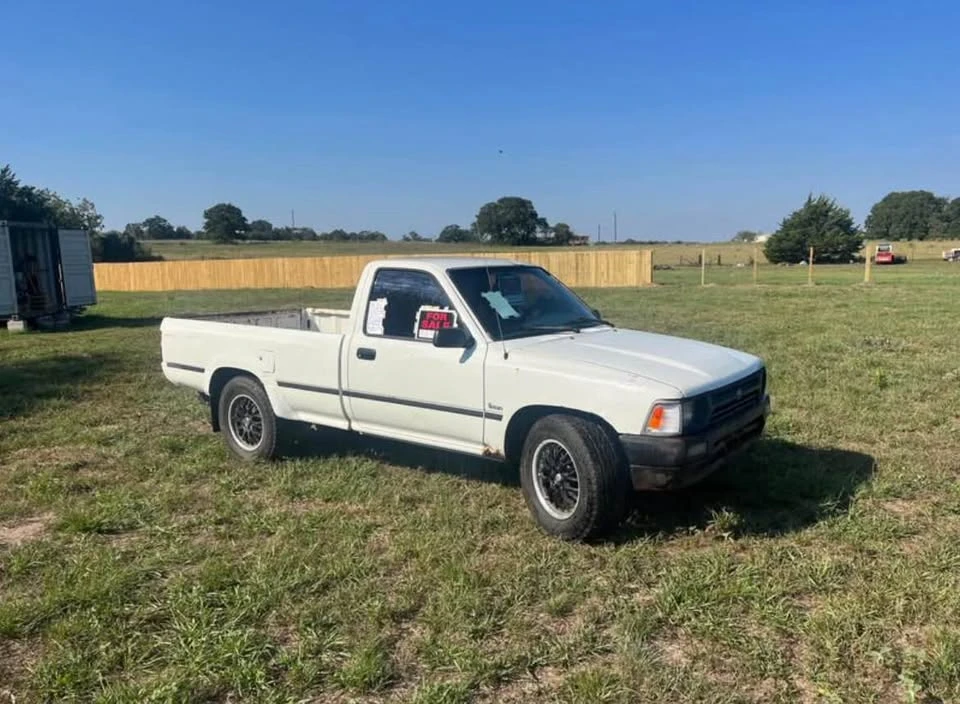 1992 Toyota T100 - Image 2 of 9