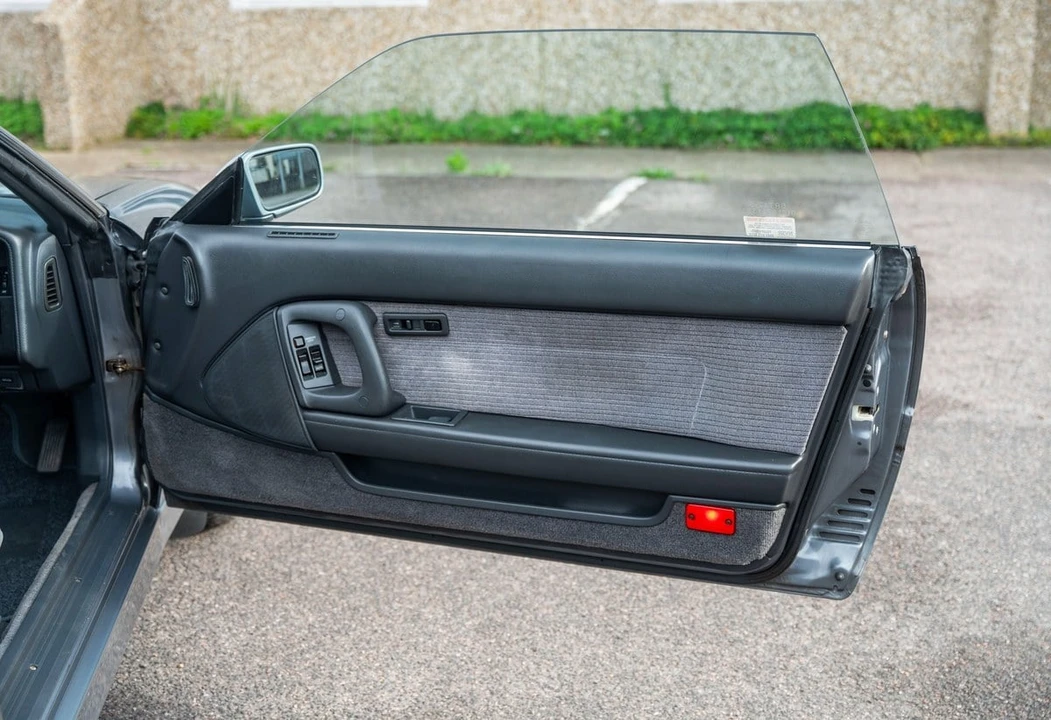 1992 Toyota Supra 3rd Gen - Image 28 of 30