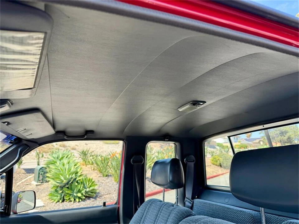 1992 Toyota Tacoma - Image 27 of 31