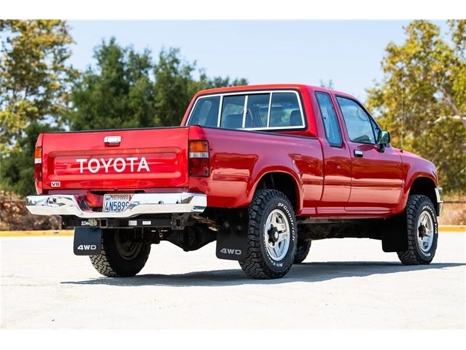 1992 Toyota Tacoma - Image 6 of 31