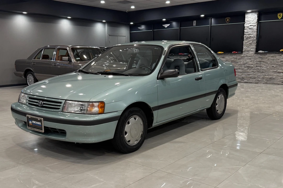 1992 Toyota Tercel 4th Gen - Image 4 of 31