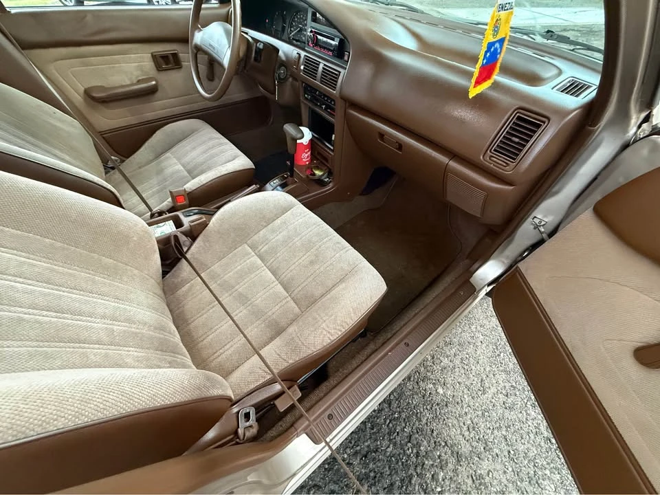1992 Toyota Corolla 7th Gen - Image 6 of 14
