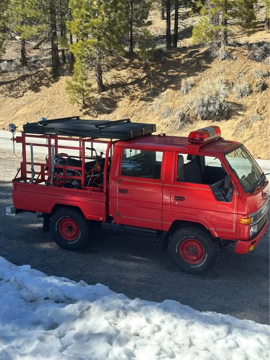 1992 Toyota HiAce 3rd Gen - Image 8 of 11