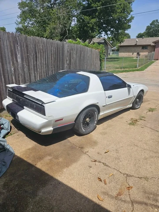 1992 Pontiac Firebird Trans Am 3rd Gen - Image 4 of 10