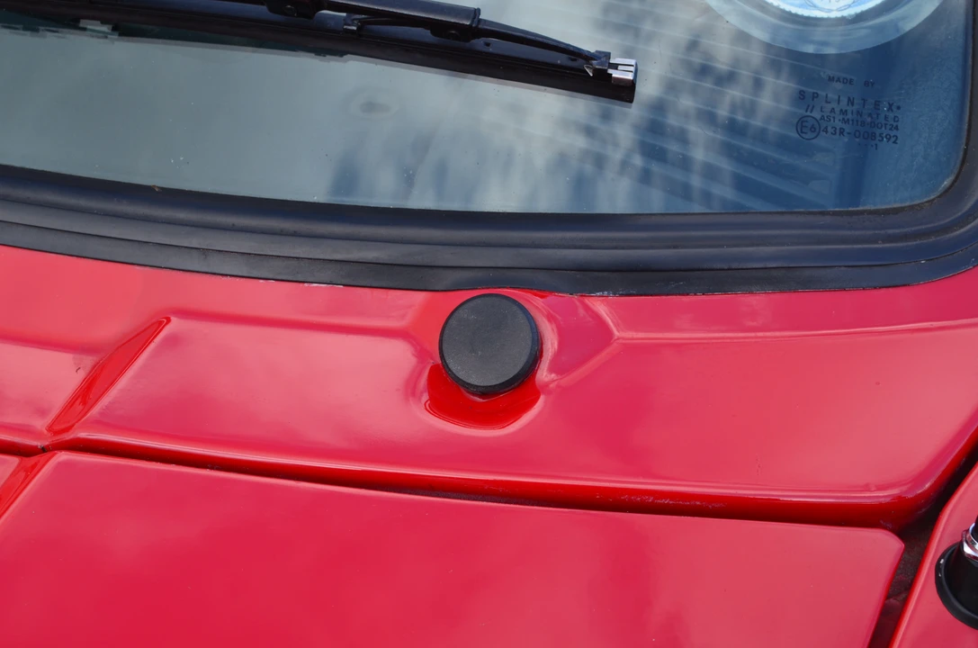 1992 Volkswagen GTI Mk2 - Image 26 of 31