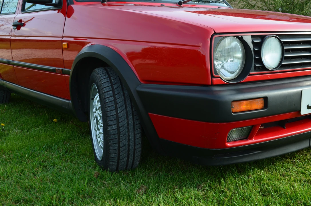 1992 Volkswagen GTI Mk2 - Image 14 of 31