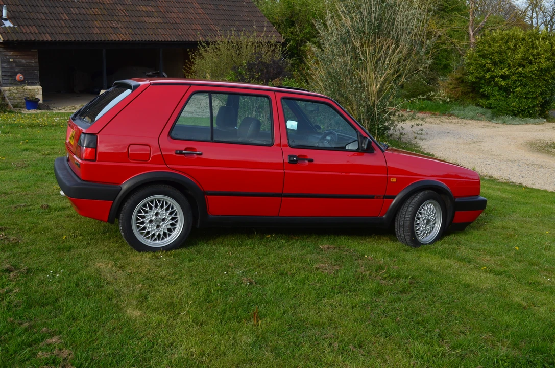 1992 Volkswagen GTI Mk2 - Image 11 of 31