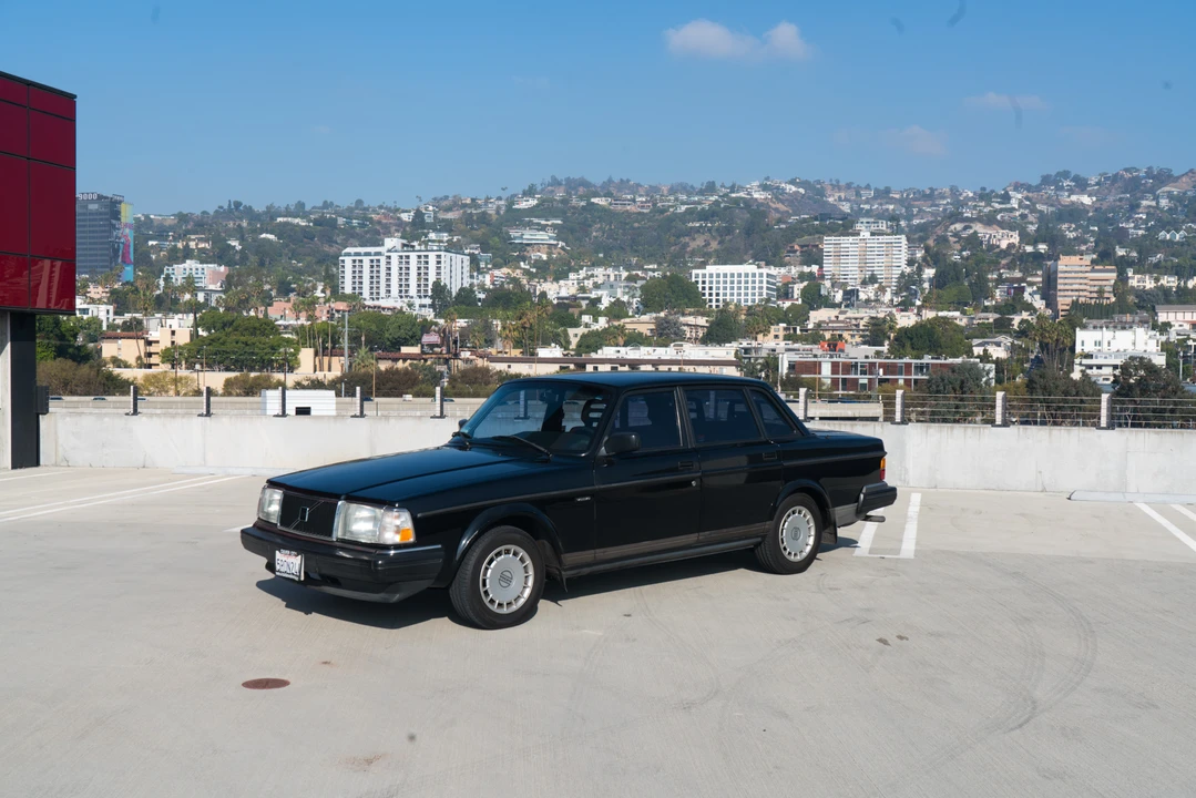 1992 Volvo 244 - Image 10 of 31