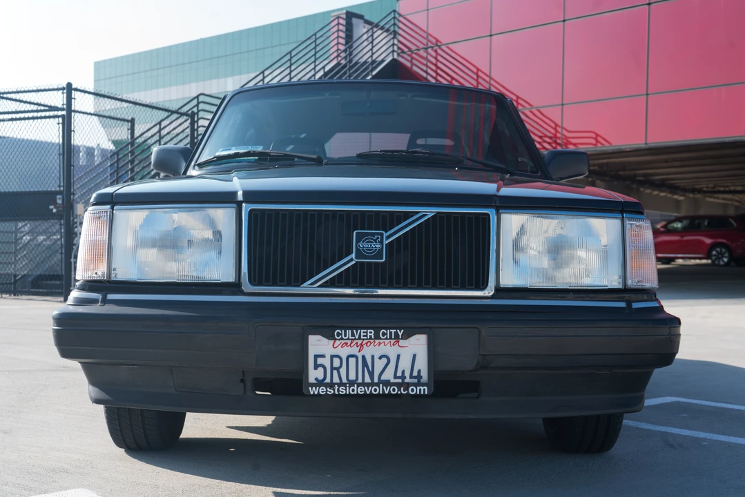 1992 Volvo 244 - Image 22 of 31