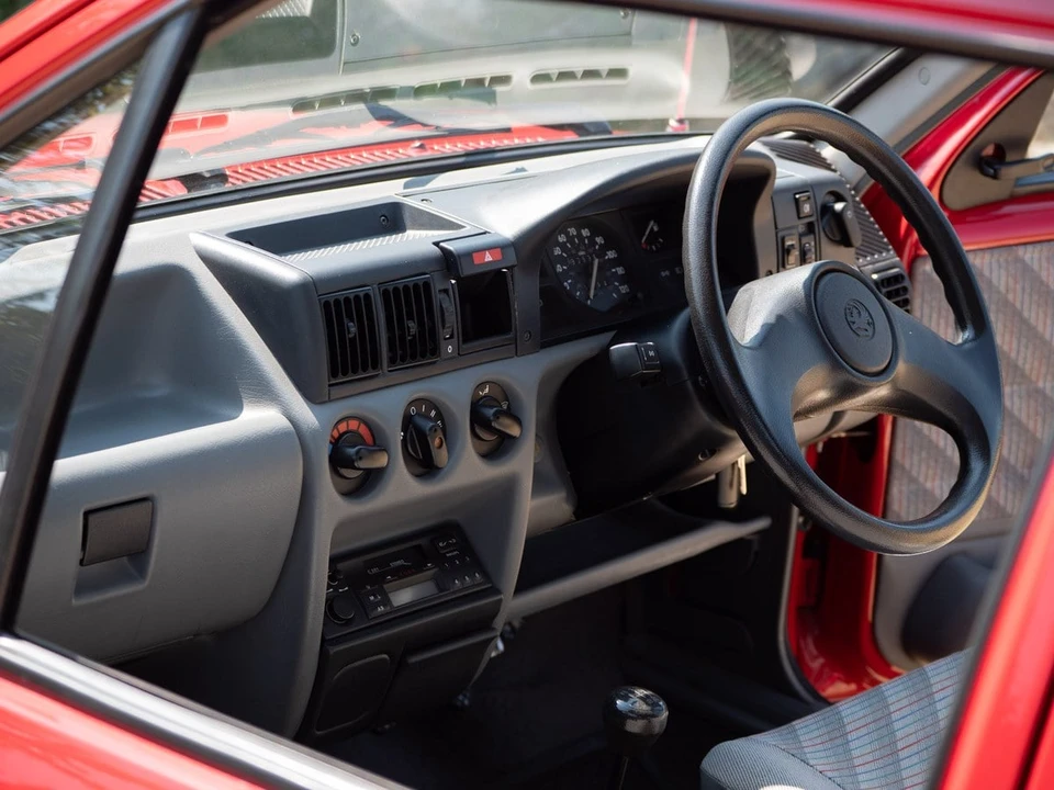 1992 Vauxhall - Image 28 of 30