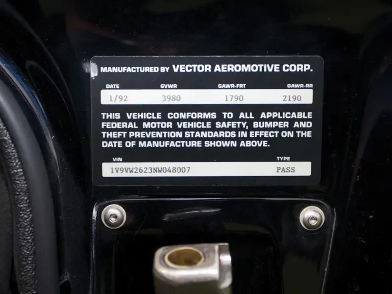 1992 Vector - Image 18 of 28