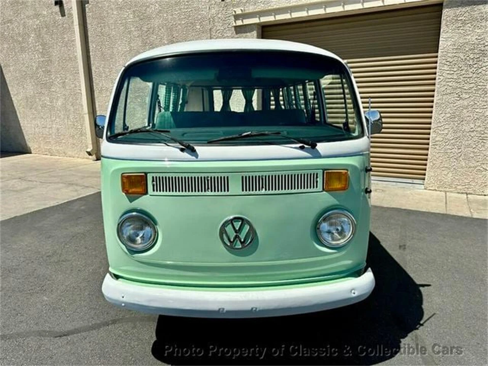1992 Volkswagen Type 2 - Image 2 of 20