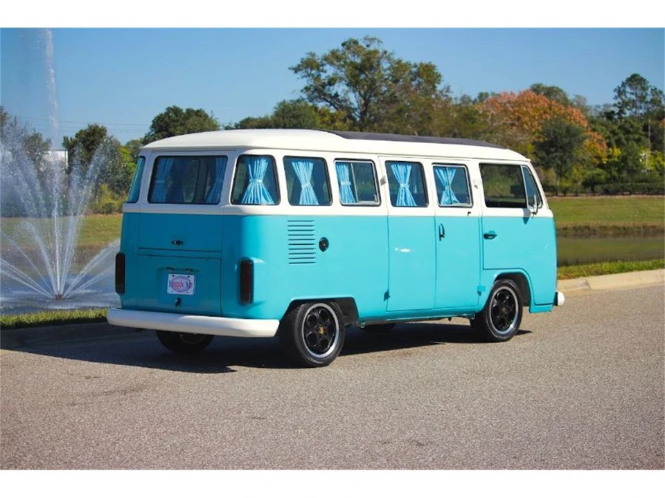 1992 Volkswagen Type 2 - Image 6 of 17