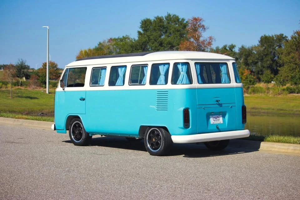 1992 Volkswagen Type 2 - Image 3 of 19