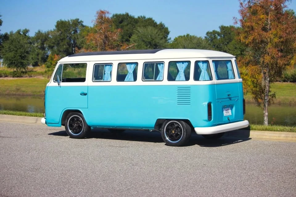 1992 Volkswagen Type 2 - Image 13 of 19
