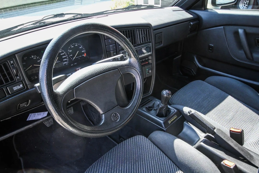 1992 Volkswagen Corrado - Image 26 of 31