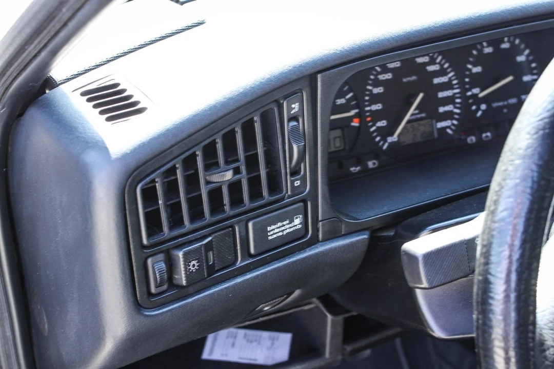 1992 Volkswagen Corrado - Image 22 of 31