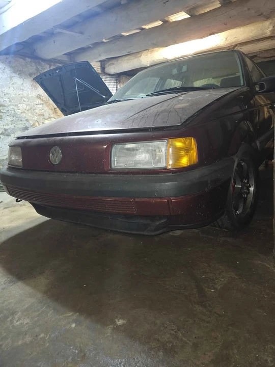 1992 Volkswagen Passat - Image 4 of 9