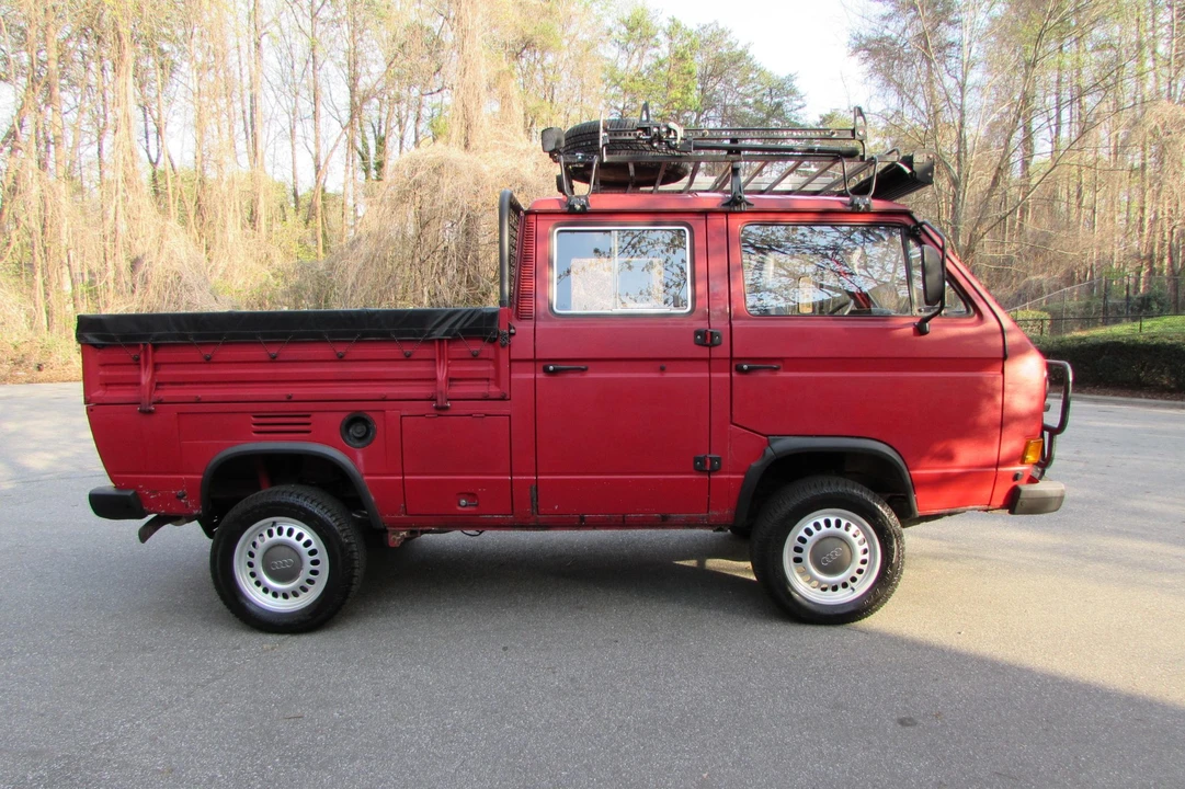 1992 Volkswagen Vanagon - Image 11 of 31