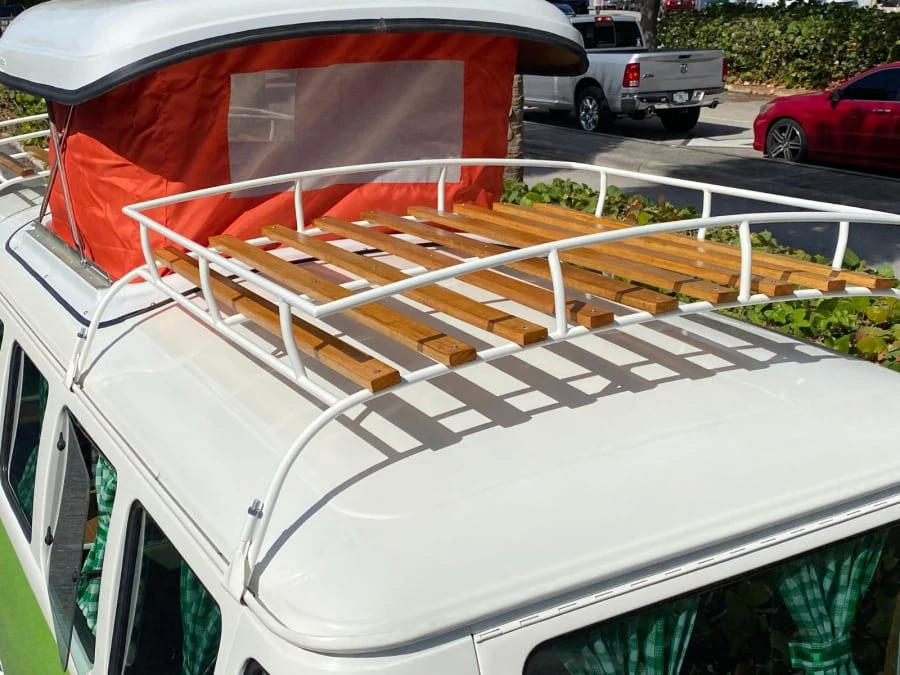 1992 Volkswagen Bay-Window Bus - Image 22 of 30