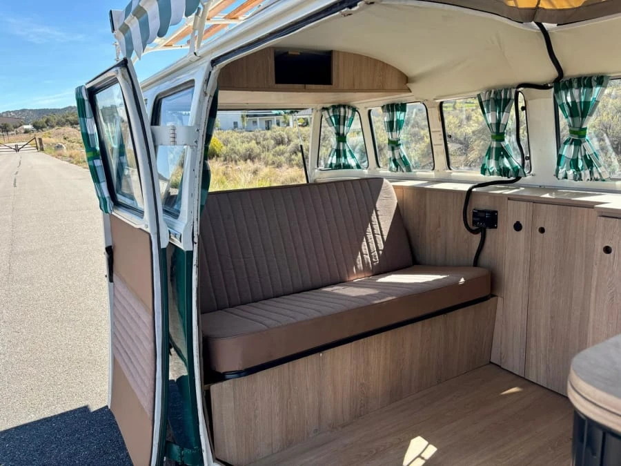 1992 Volkswagen Bay-Window Camper - Image 25 of 28