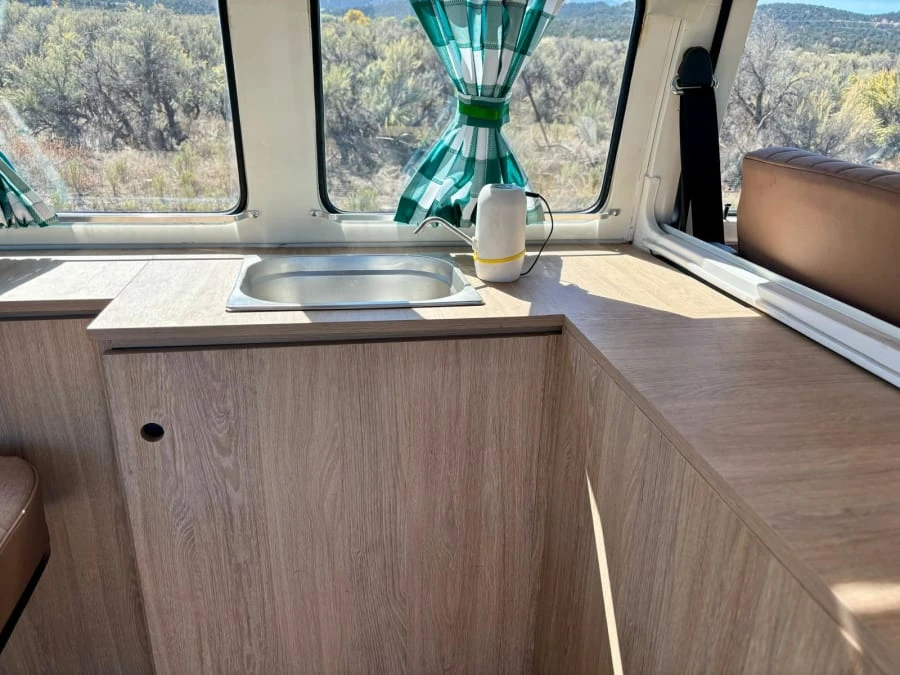 1992 Volkswagen Bay-Window Camper - Image 21 of 28
