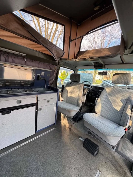 1992 Volkswagen EuroVan - Image 9 of 20