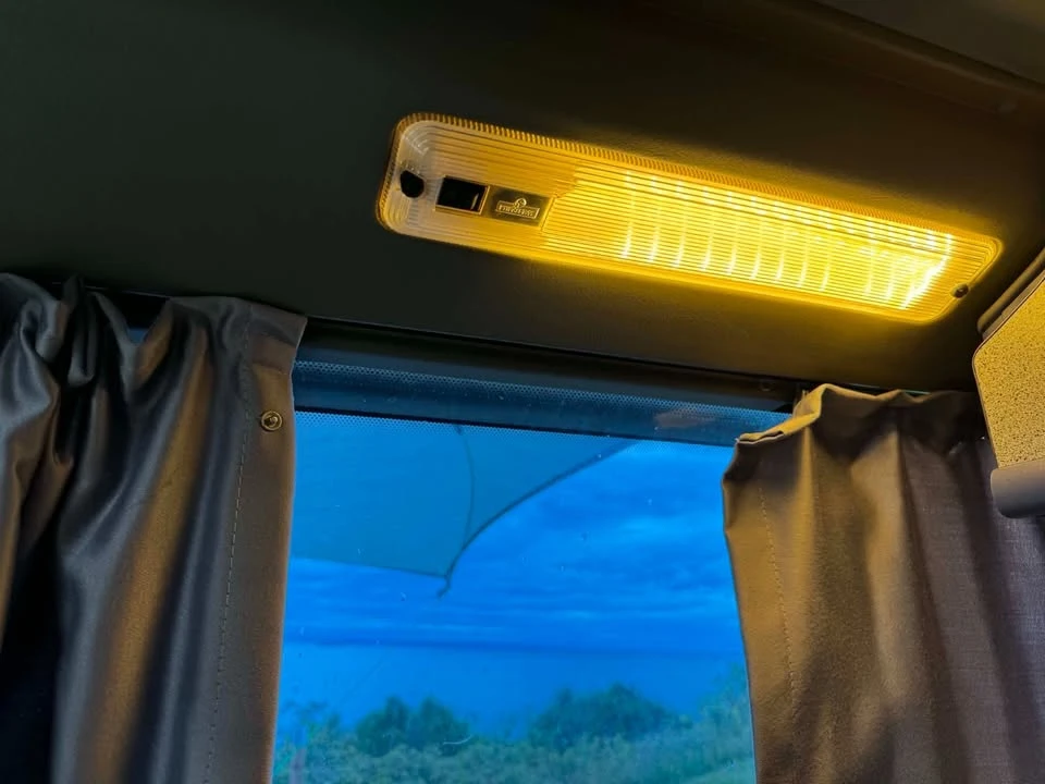 1992 Volkswagen EuroVan - Image 17 of 20