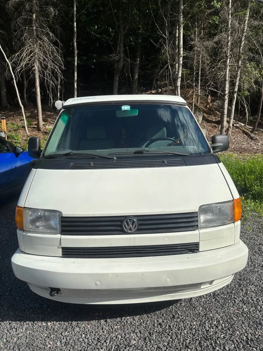 1992 Volkswagen EuroVan - Image 2 of 14
