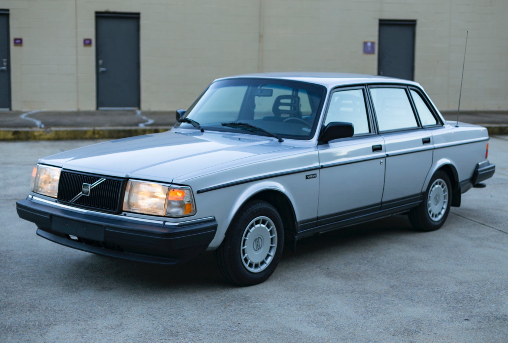 1992 Volvo 240 5-Speed